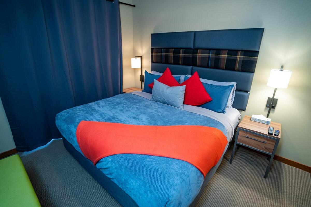 The Raven Suite At Stoneridge Mountain Resort Κάνμορ Εξωτερικό φωτογραφία