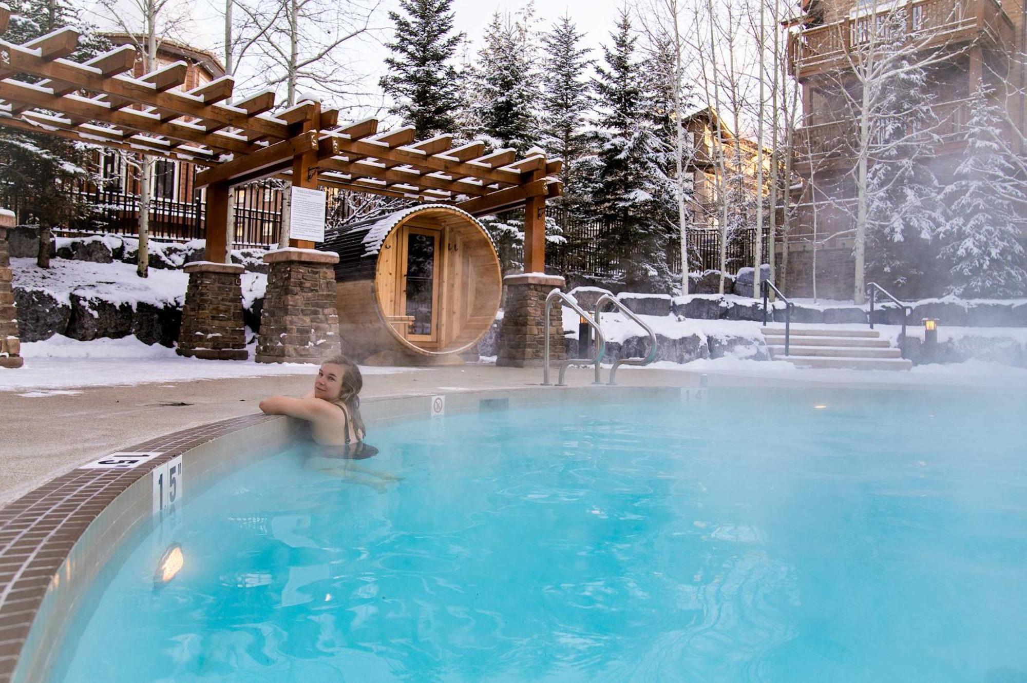 The Raven Suite At Stoneridge Mountain Resort Κάνμορ Εξωτερικό φωτογραφία