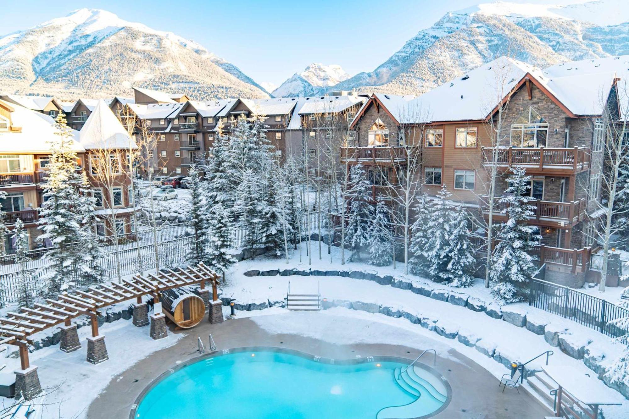 The Raven Suite At Stoneridge Mountain Resort Κάνμορ Εξωτερικό φωτογραφία