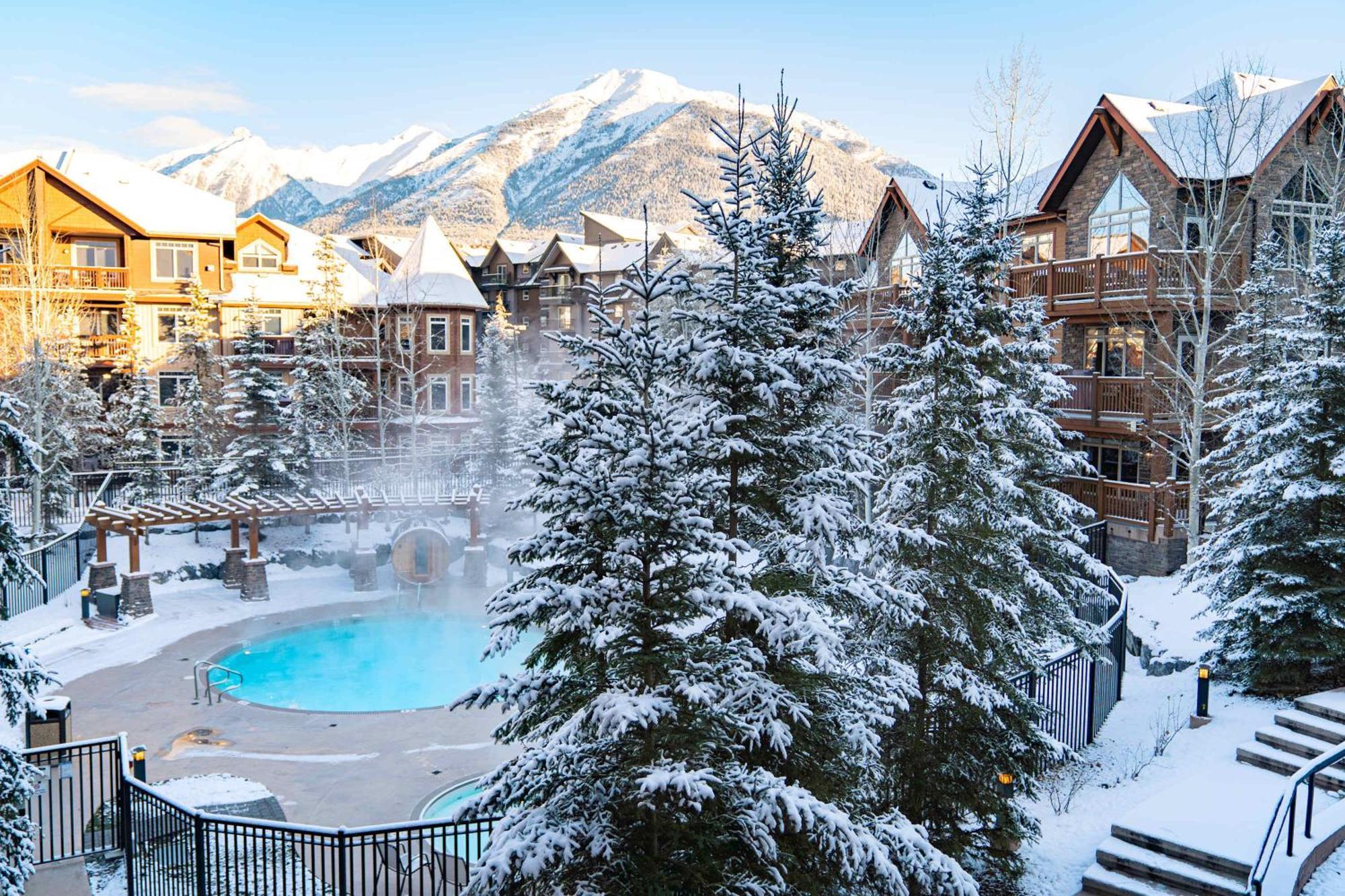 The Raven Suite At Stoneridge Mountain Resort Κάνμορ Εξωτερικό φωτογραφία